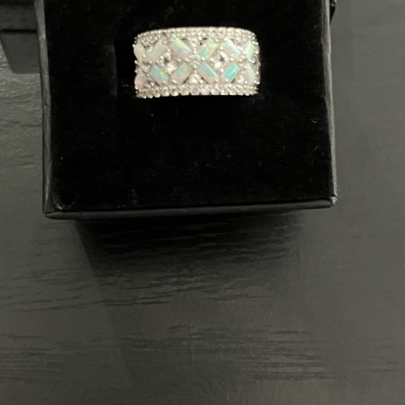 Sterling silver lab created opal and white sapphire X ring - Picture 4 of 6